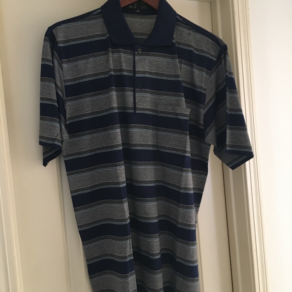 Like new Dunhill Golf Shirt.  Size M.  Dark blue